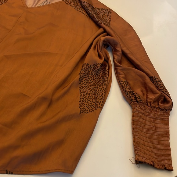 Grade & Gather blouse - Picture 2 of 5